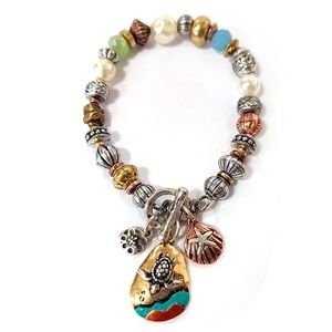 Sea turtle beaded toggle stretch bracelet